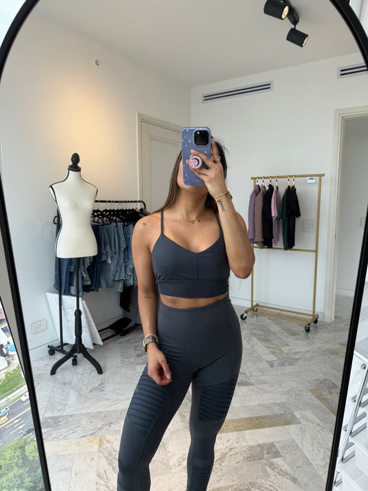 SET ALO YOGA