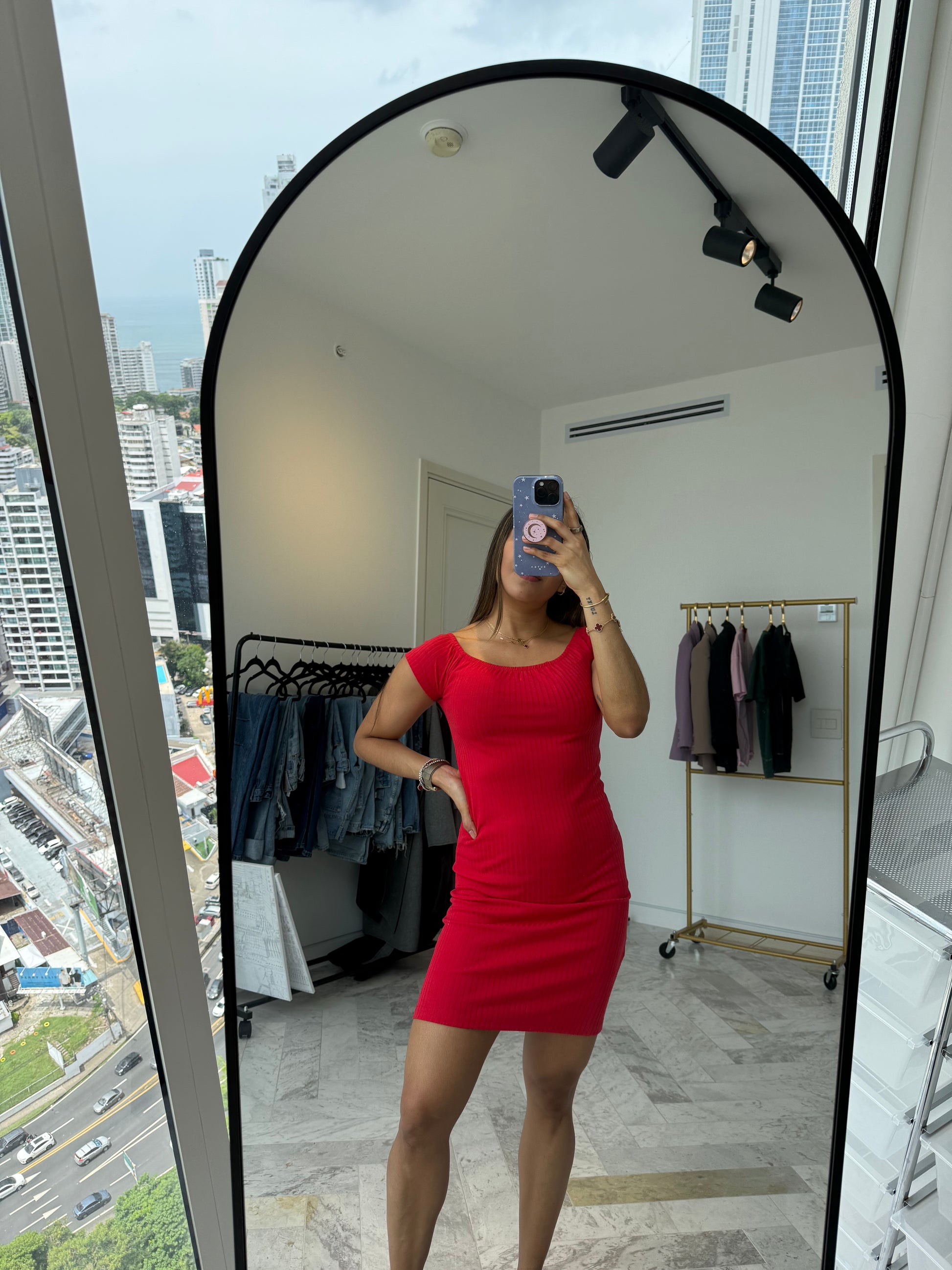 VESTIDO ROJO