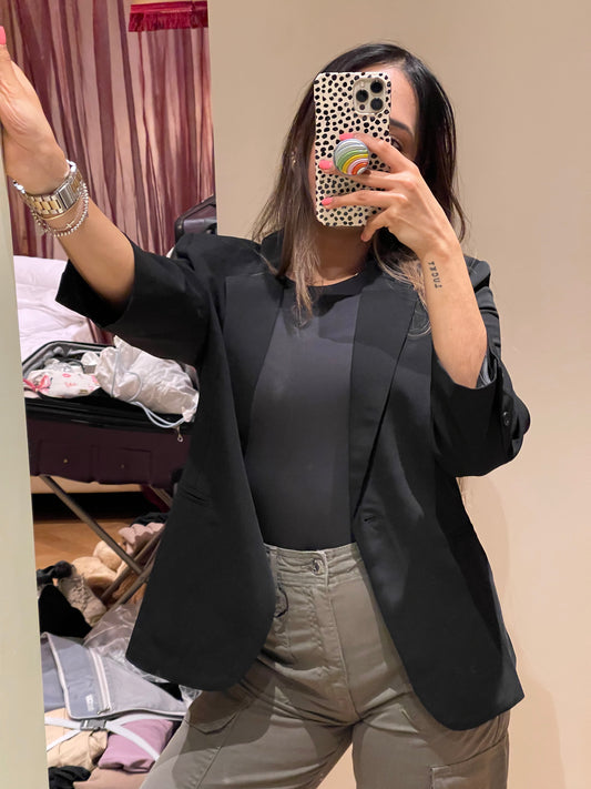 Blazer negro mujer elegante estructurado – Doze colección Origen